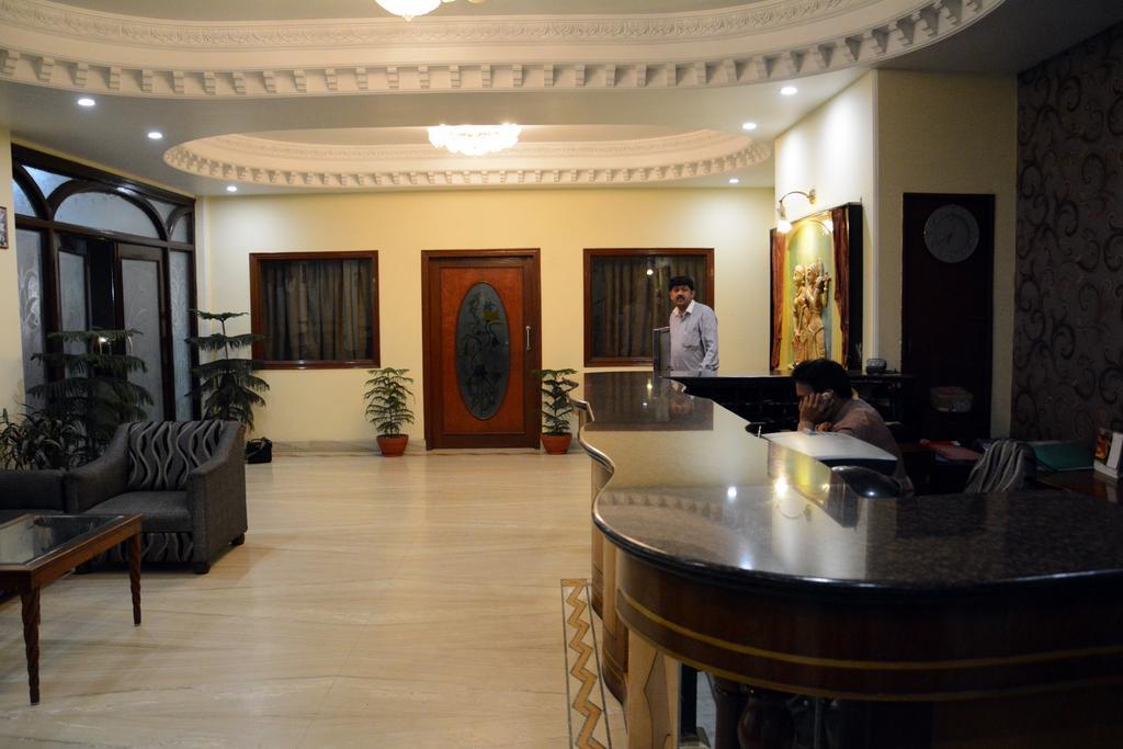 Motel Madhuban Jamshedpur Buitenkant foto